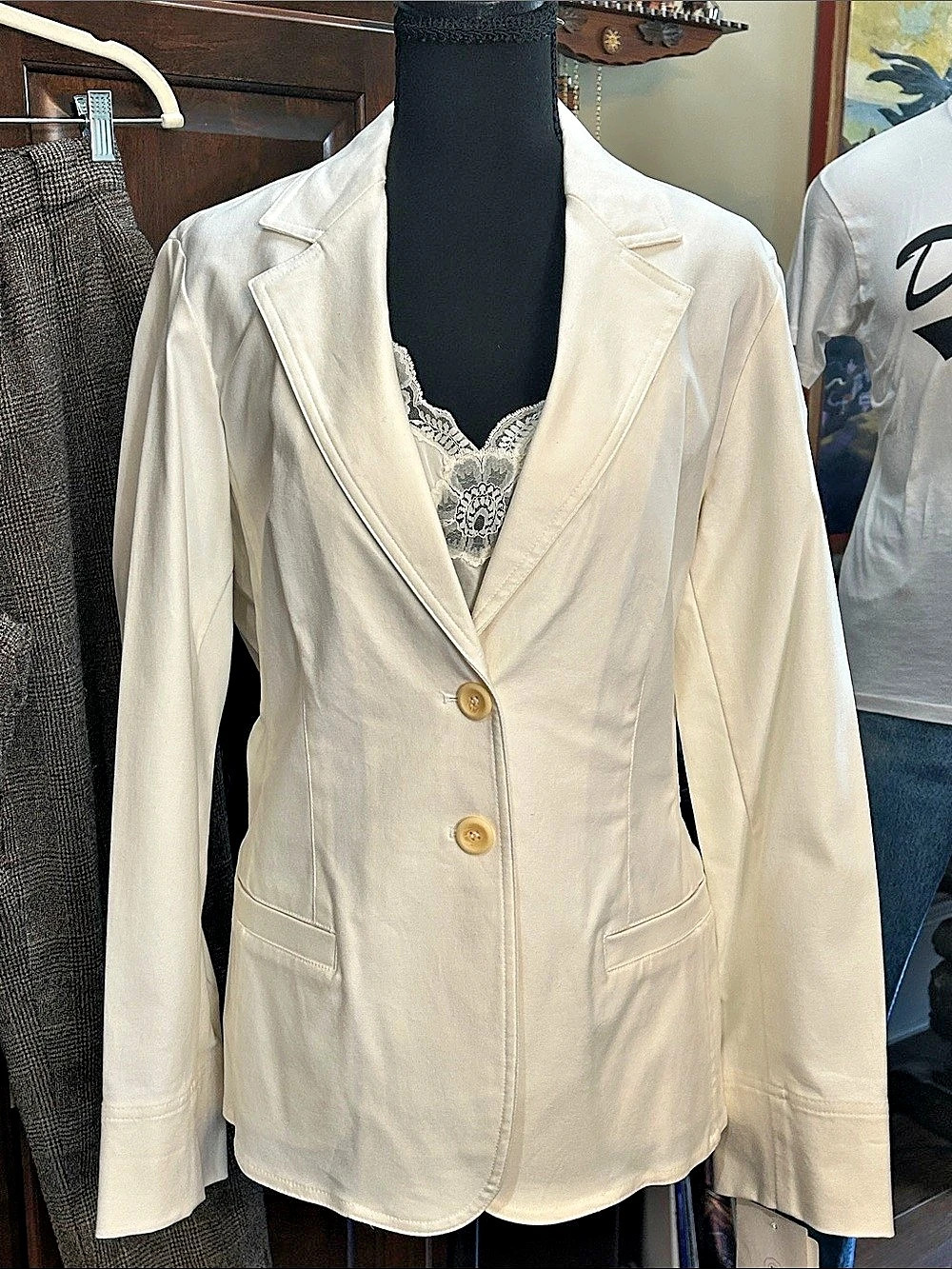 Liz Claiborne Expressive Mix Blazer Cream Sz Medium NWT